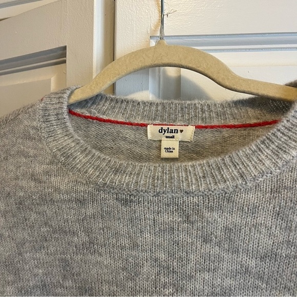 Dylan Harper Sweater | size small - Picture 5 of 9